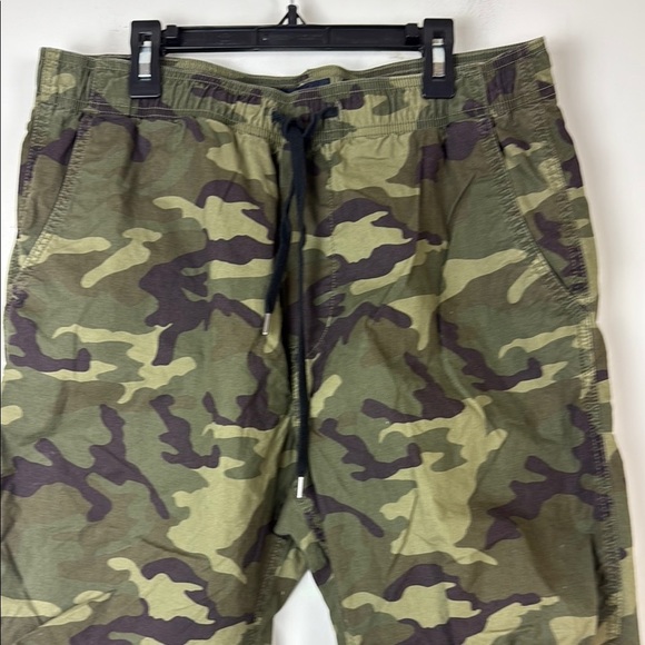 American Eagle Outfitters AE Flex Khaki Jogger Lightweight Size Medium - Picture 3 of 9